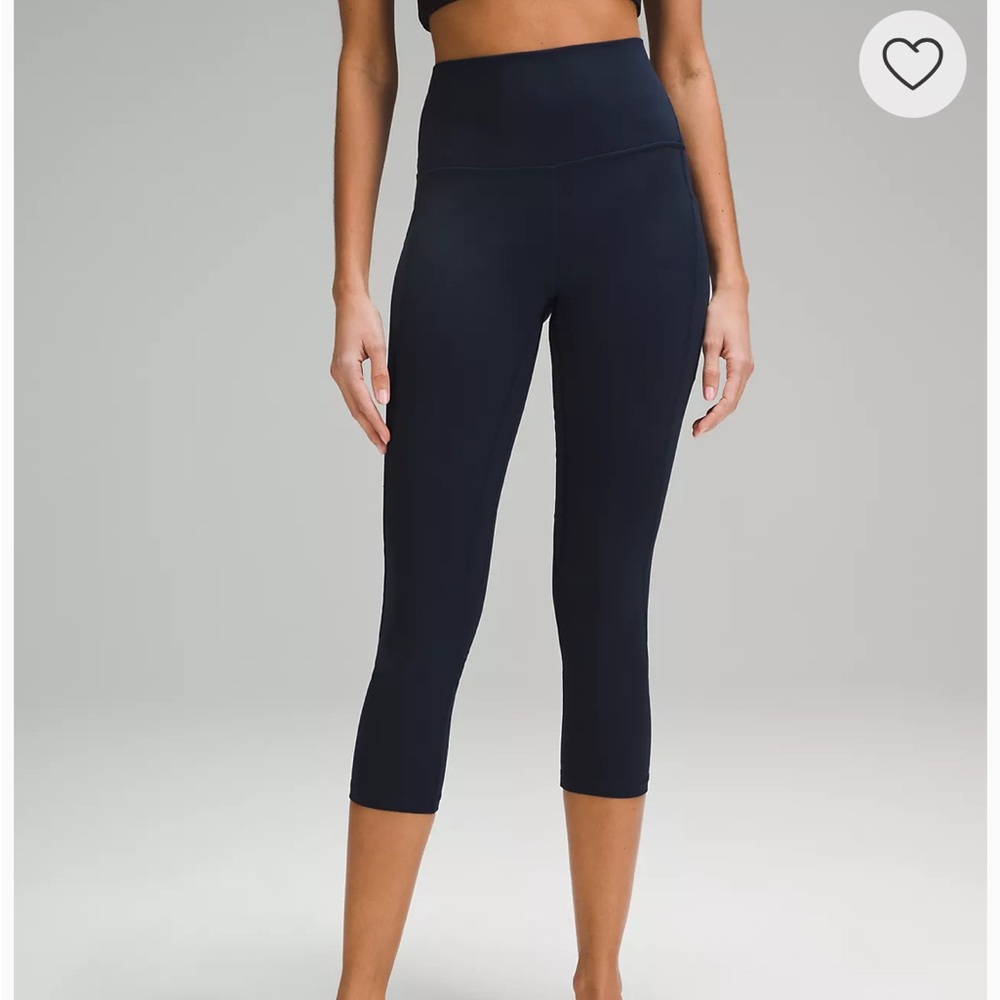 lululemon Align™ High-Rise Crop with Pockets 23" - never worn